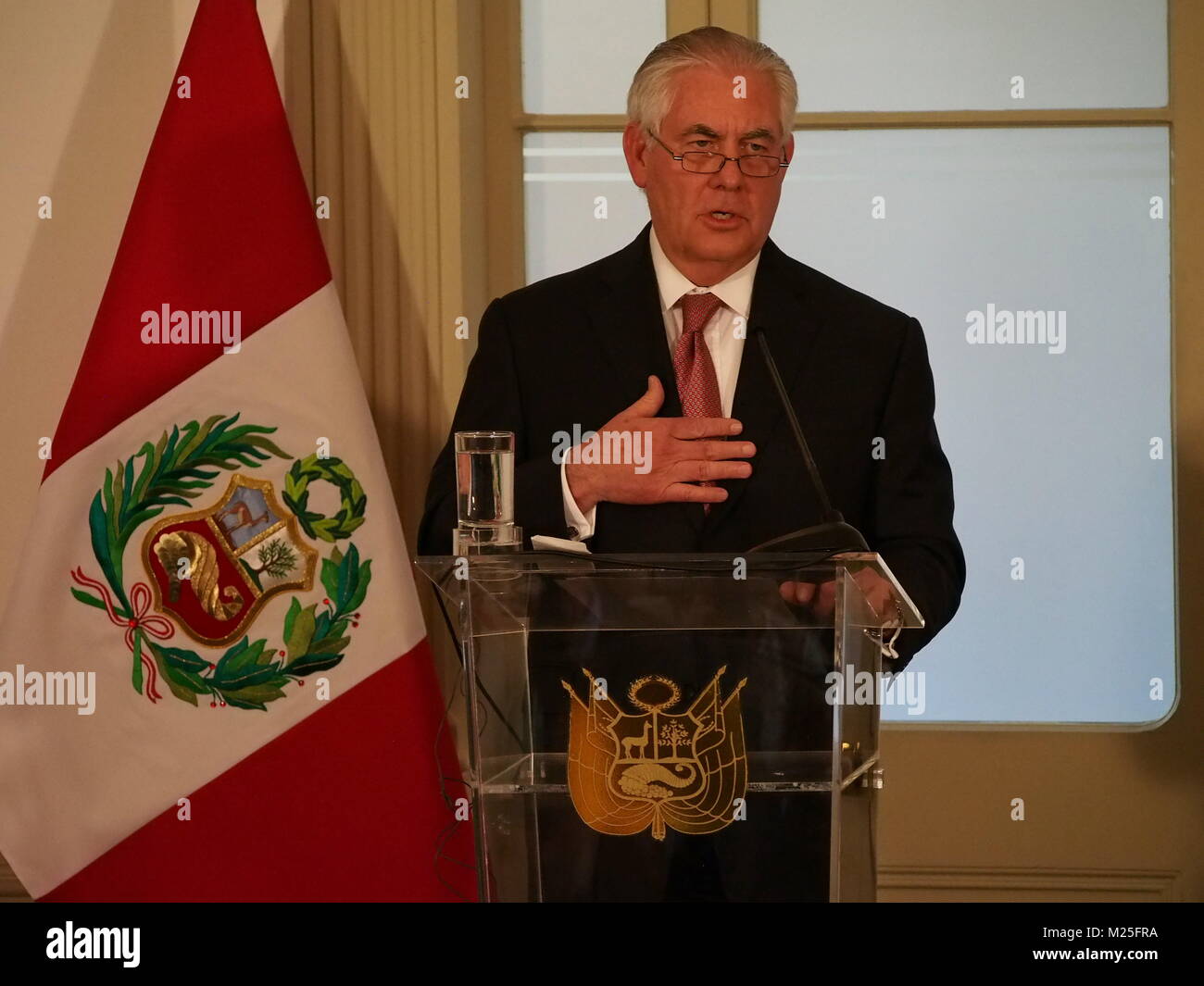 Lima, Peru. 5. Februar, 2018. Die Außenministerin der Vereinigten Staaten von Amerika, REX W. TILLERSON gibt eine Pressekonferenz im Rahmen seines Besuchs in Peru als Präambel der Gipfel der Amerikas in Lima zu nehmen im April nächsten Jahres. Stockfoto