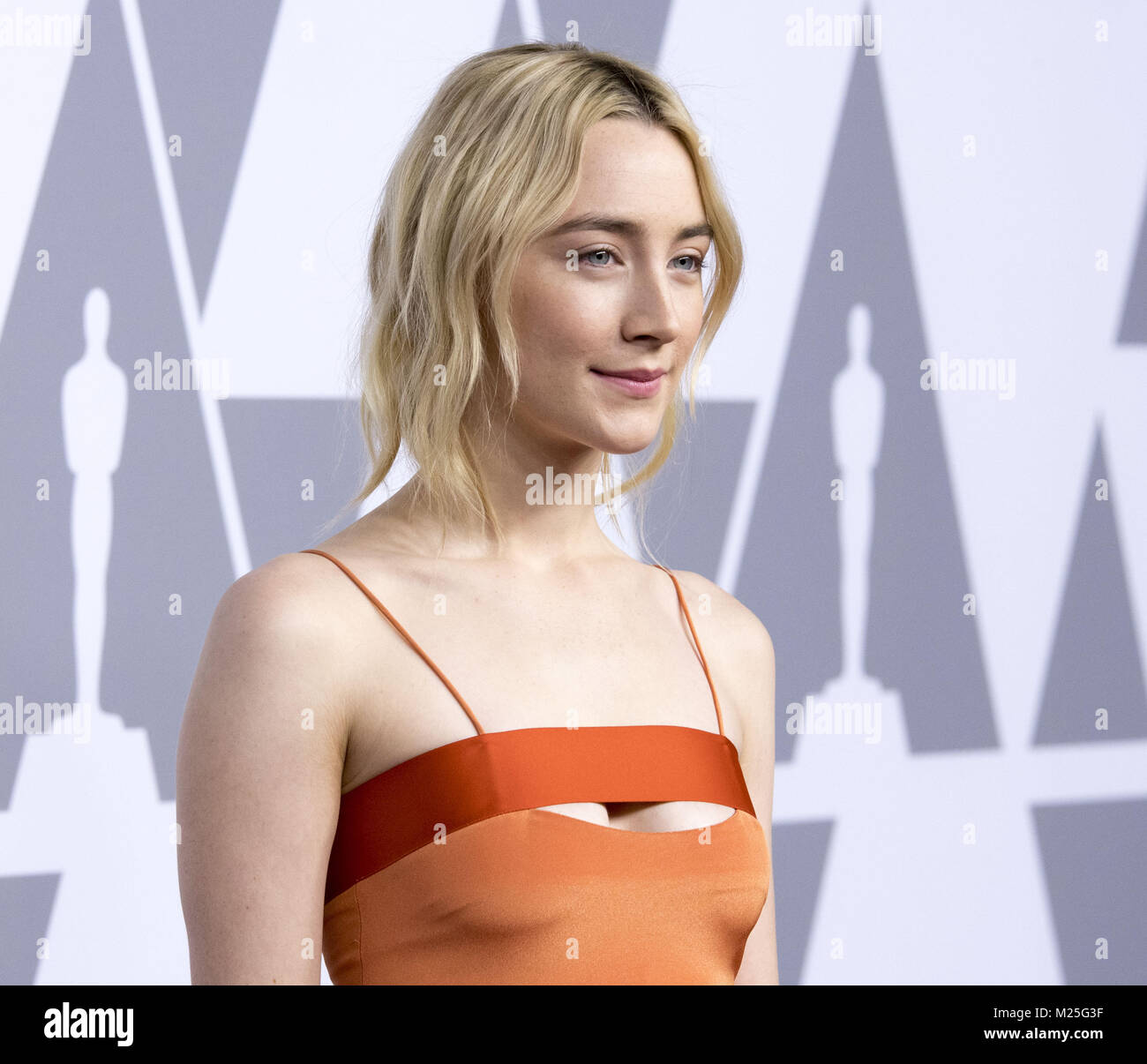 Beverly Hills, Kalifornien, USA. 5. Februar, 2018. Schauspielerin Saoirse Ronan besucht die 90th Oscar Nominee Mittagessen an der Beverly Hills Hilton in Beverly Hills am Montag, den 5. Februar 2018. Quelle: David Bro/ZUMA Draht/Alamy leben Nachrichten Stockfoto