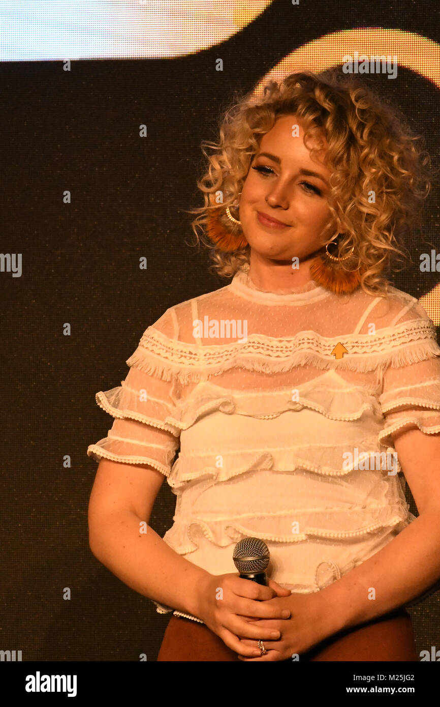 Nashville, TN, USA. 5. Februar, 2018. 05. Februar 2018 - Nashville, Tennessee - Cam. CRS 2018 Eröffnungsfeier, an der Omni Hotel statt. Photo Credit: Dara-Michelle Farr/AdMedia Credit: Dara-Michelle Farr/AdMedia/ZUMA Draht/Alamy leben Nachrichten Stockfoto