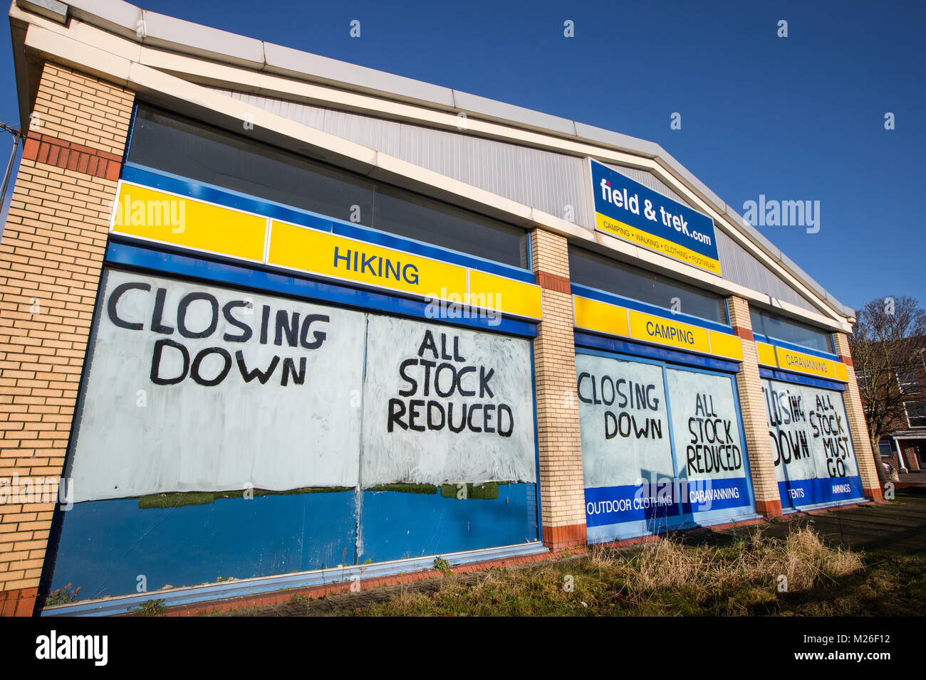 Feld und Trek Outdoor Store geschlossen in Southampton, Großbritannien Stockfoto
