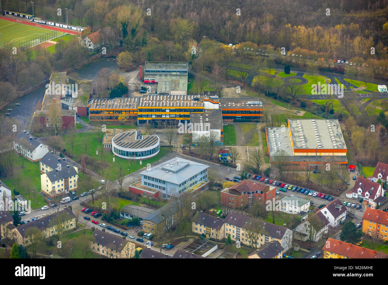 Luftaufnahmen der Käthe Kollwitz Schule in Lünen im Stadtteil Gahmen. An dieser Schule, eine 15-jährige Studentin erstochen ein 14-jähriger Mitschüler. , Stockfoto