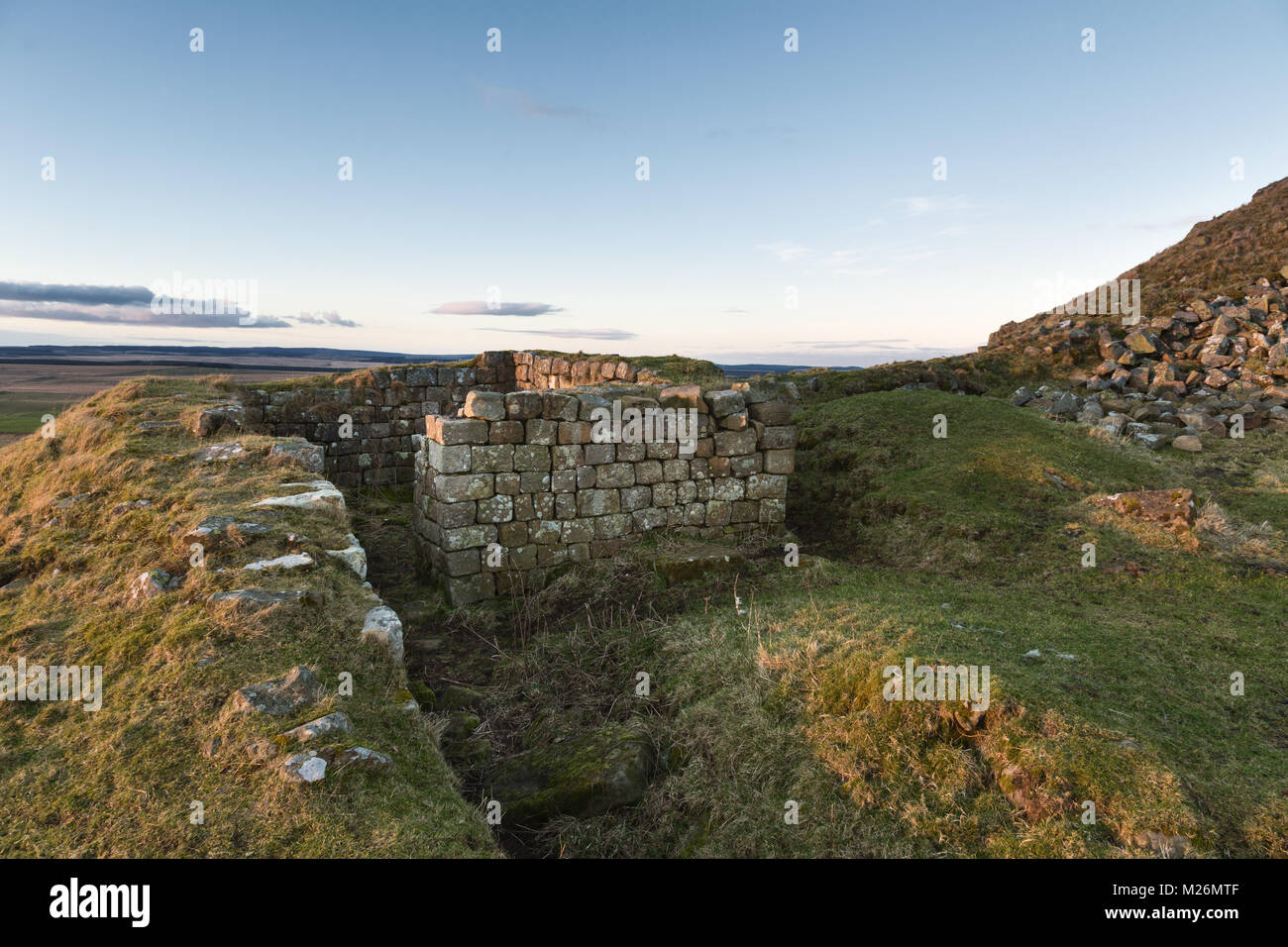 Hadrian's Wall: Blick nach Norden über die Reste der Revolver 44 B an Walltown, nahe dem Ort, an dem sich König Arthurs Gut Stockfoto
