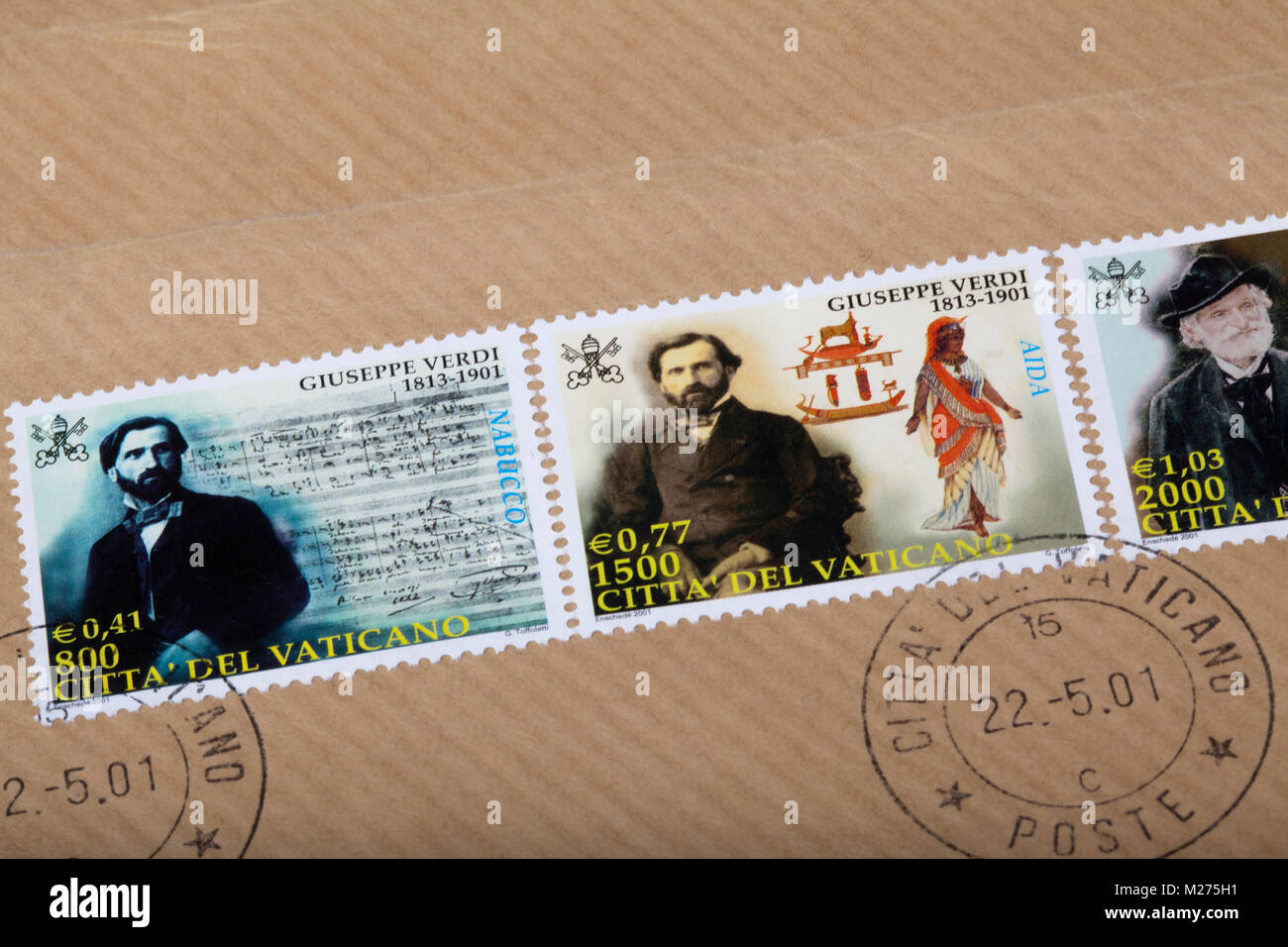 Briefmarken aus dem Vatikan auf einem Brief, gestanzt, Vatikan, Italien, Europa, gestempelte Briefmarken aus dem Vatikan, Giuseppe Verdi Stockfoto