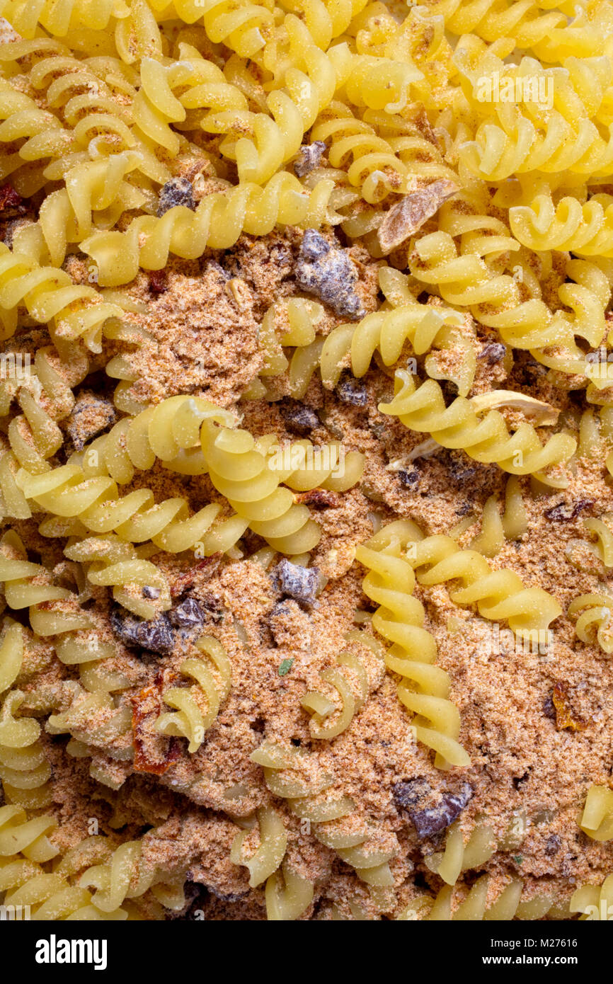 Convenience Food, Nudeln, Spaghetti Bolognese mit Fleisch Stockfoto