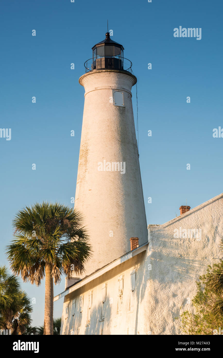 St. Marks Leuchtturm gefunden entlang der Golfküste von Florida in St. Marks National Wildlife Refuge. Stockfoto
