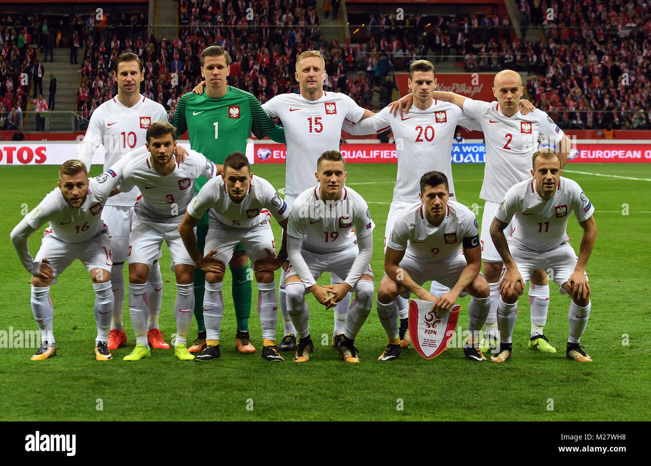 8 Oktober, 2017 - Warschau, Polen: Fußball WM 2018 Qualifikation Rusia Polen - Montenegro o/p Polen Team photo Line up Stockfoto