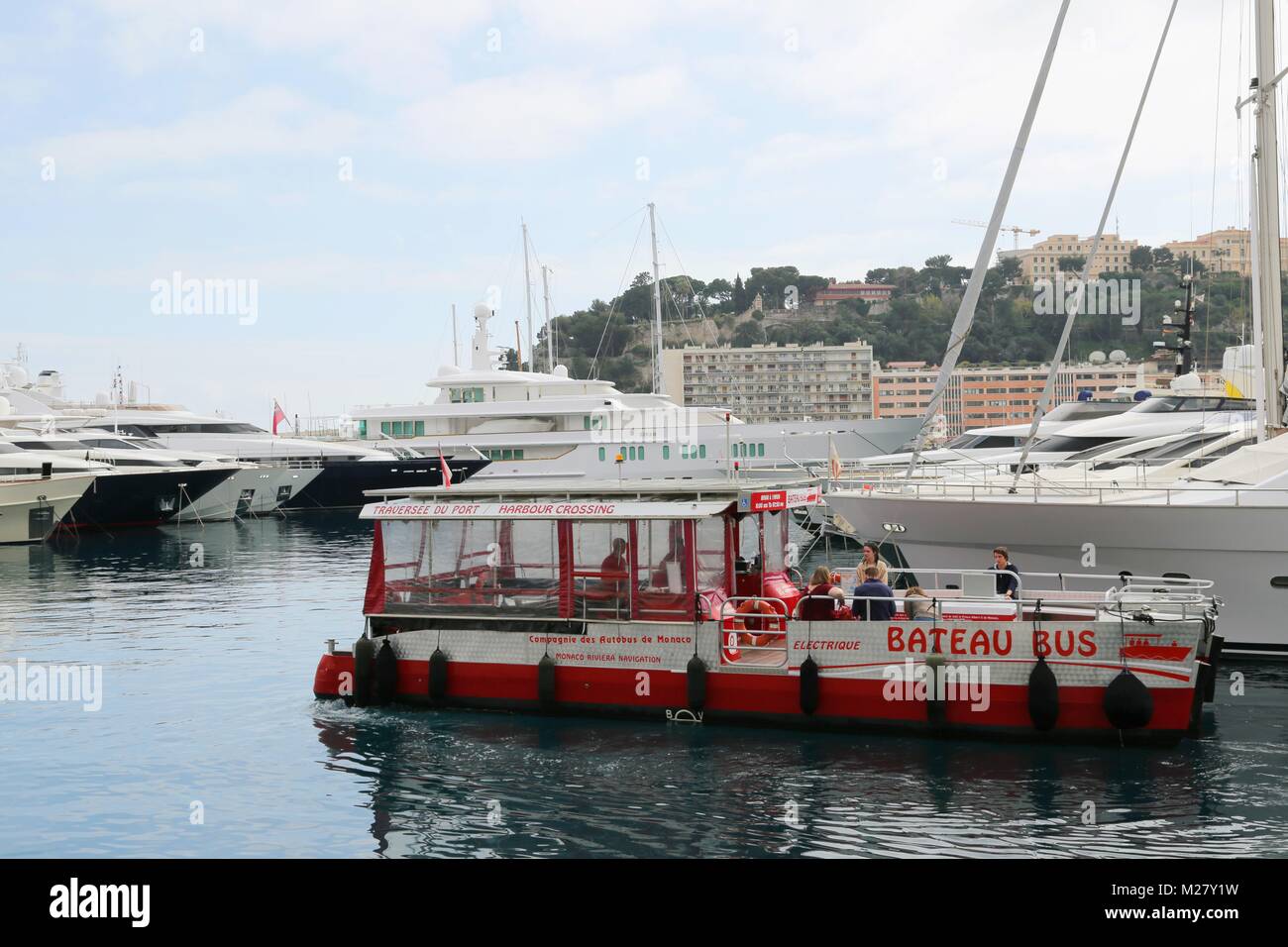 Yacht und Boote im Hafen von Monaco Stockfoto