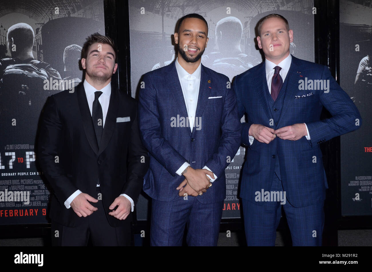 Burbank, CA. 05 Feb, 2018. Alec Skarlatos, Anthony Sadler, Spencer Stone bei der Premiere von Warner Bros. Pictures'' die 15:17 nach Paris' an Steven J. Ross Theater/Warner Bros Studios viel am 5. Februar 2018 in Burbank, Kalifornien. Quelle: David Edwards/Medien Punch/Alamy leben Nachrichten Stockfoto