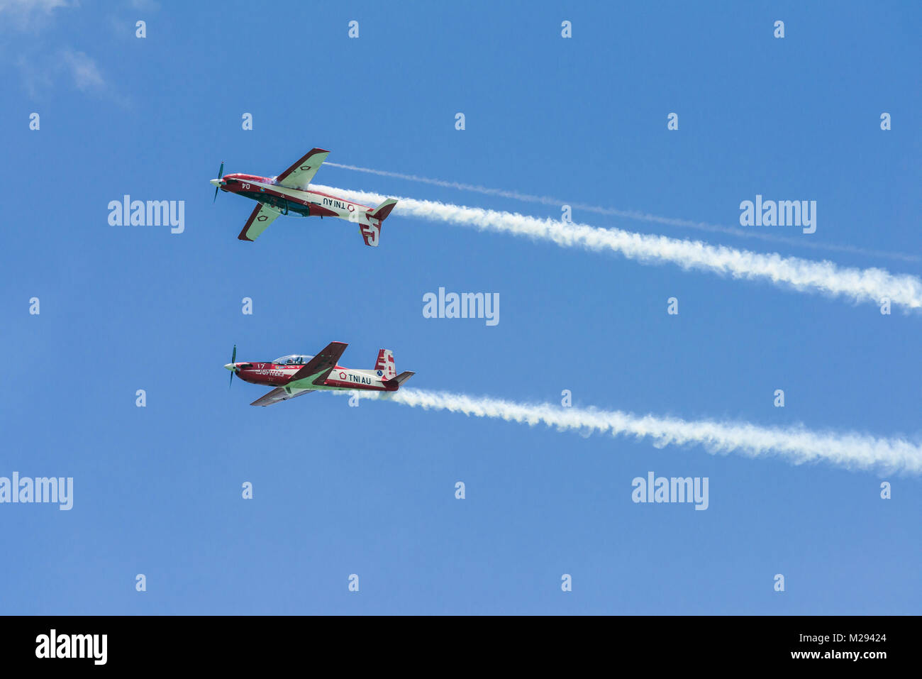 Singapur, Singapur - 06.Februar 2018: Die indonesische Luftwaffe Jupiter Aerobatic Team während der Singapore Airshow am Changi Exhibition Centre. Credit: Tang Wai Chung/Truphotos.com/Alamy leben Nachrichten Stockfoto