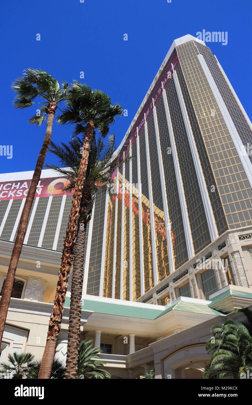 LAS VEGAS, USA - 14. APRIL 2014: Mandalay Bay Resort in Las Vegas. Es ist eine der 20 größten Hotels der Welt mit 3,309 Zimmer. Stockfoto