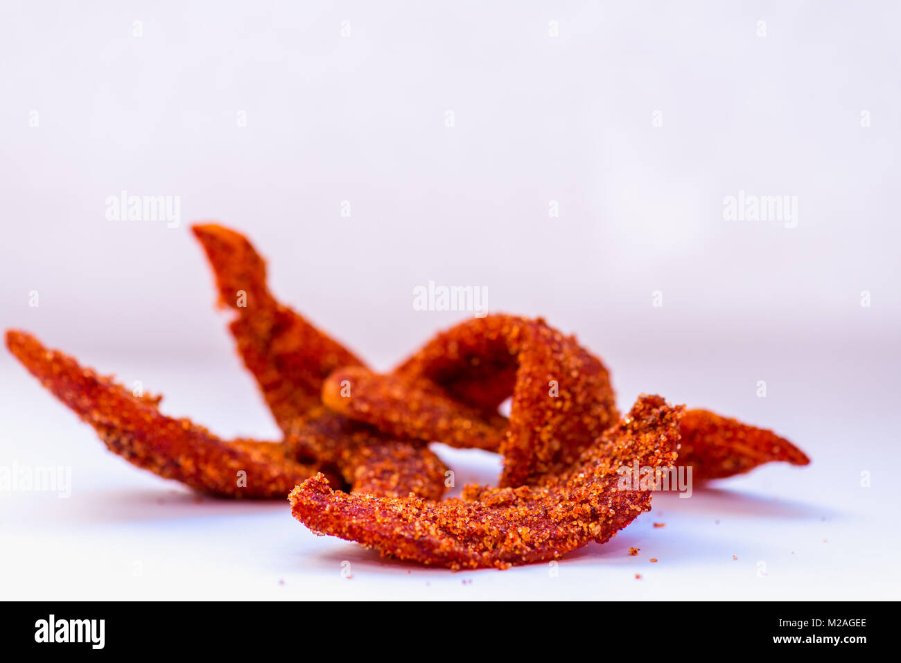 Chili Mangos schmecken köstlich und sind eine traditionelle mexikanische süßen und pikanten Snack Stockfoto