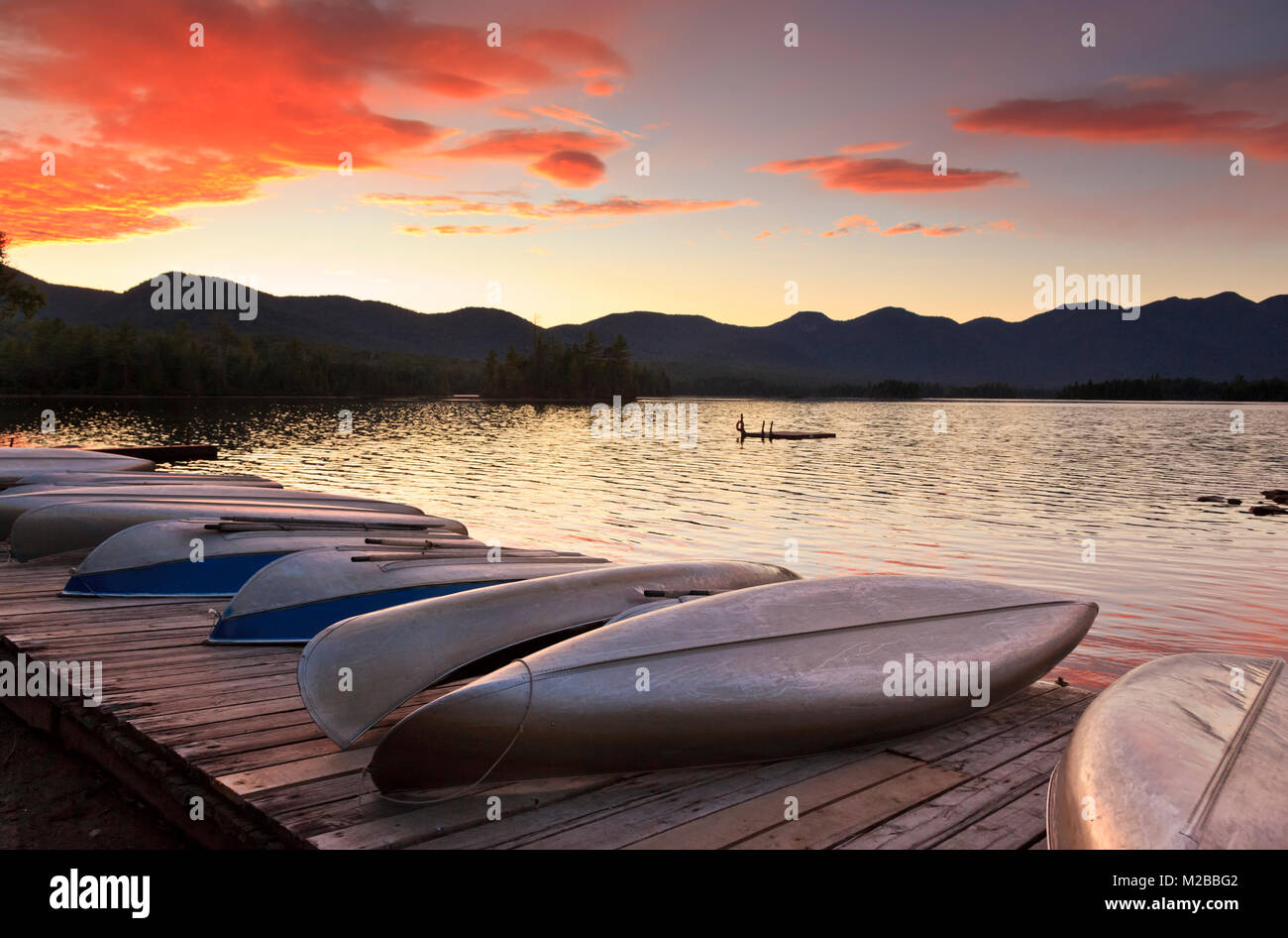 Elk Lake von Elk Lake Lodge, Adirondack hohe Gipfel, New York Stockfoto