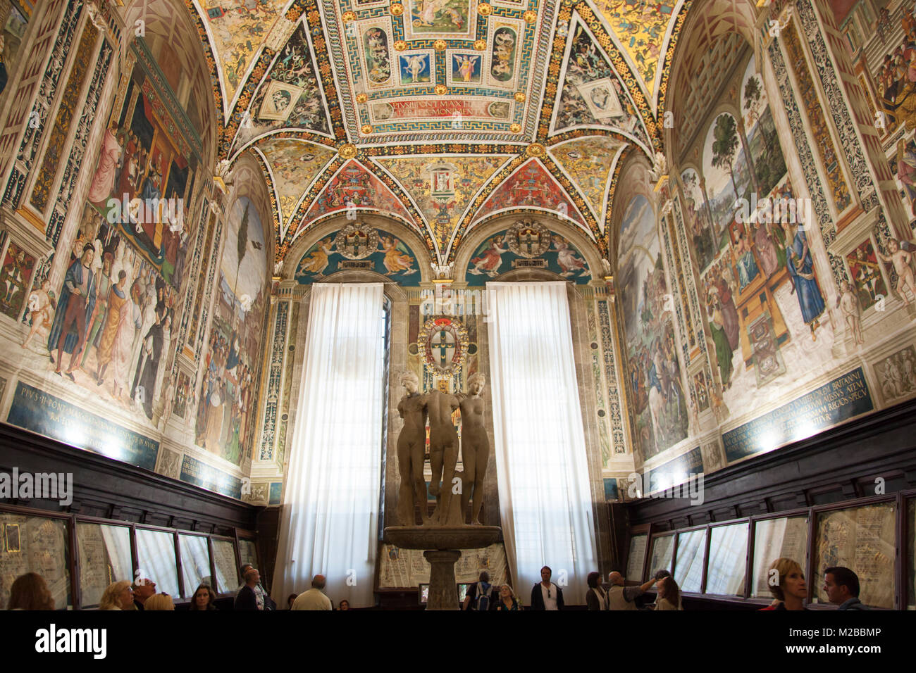 Piccolómini Bibliothek Fresken, der Dom von Siena, Italien Stockfoto