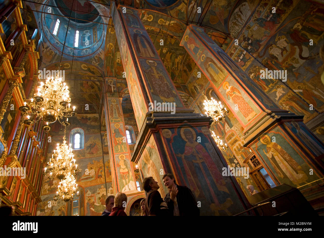 Russland. Moskau. Kreml. Kathedrale des Erzengels (1508). (Russische Archangelski sobor). Ikonen und Fresken. UNESCO-Weltkulturerbe. Stockfoto