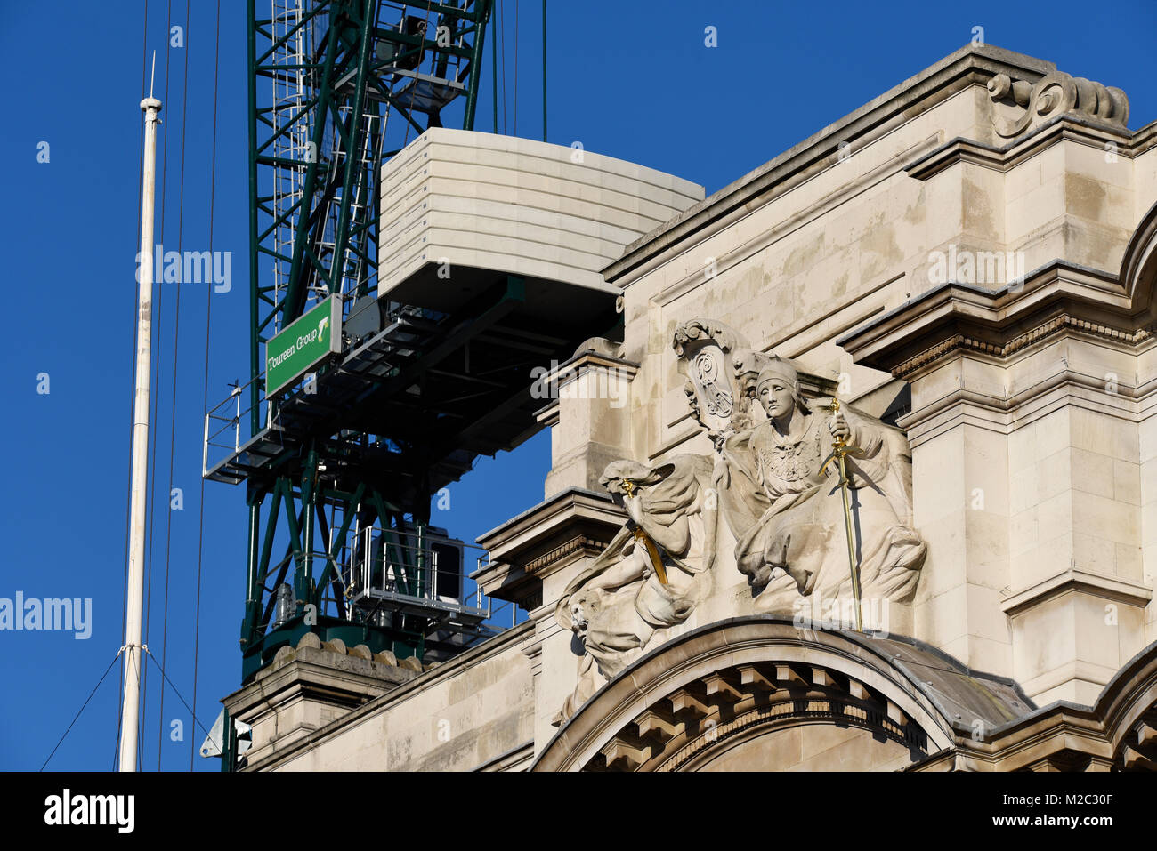 Alte Bürogebäude London Sanierung zu Luxus Hotel & Residence durch Toureen Gruppe für Raffles 1. Eigentum der Kette in Großbritannien. Bau Stockfoto