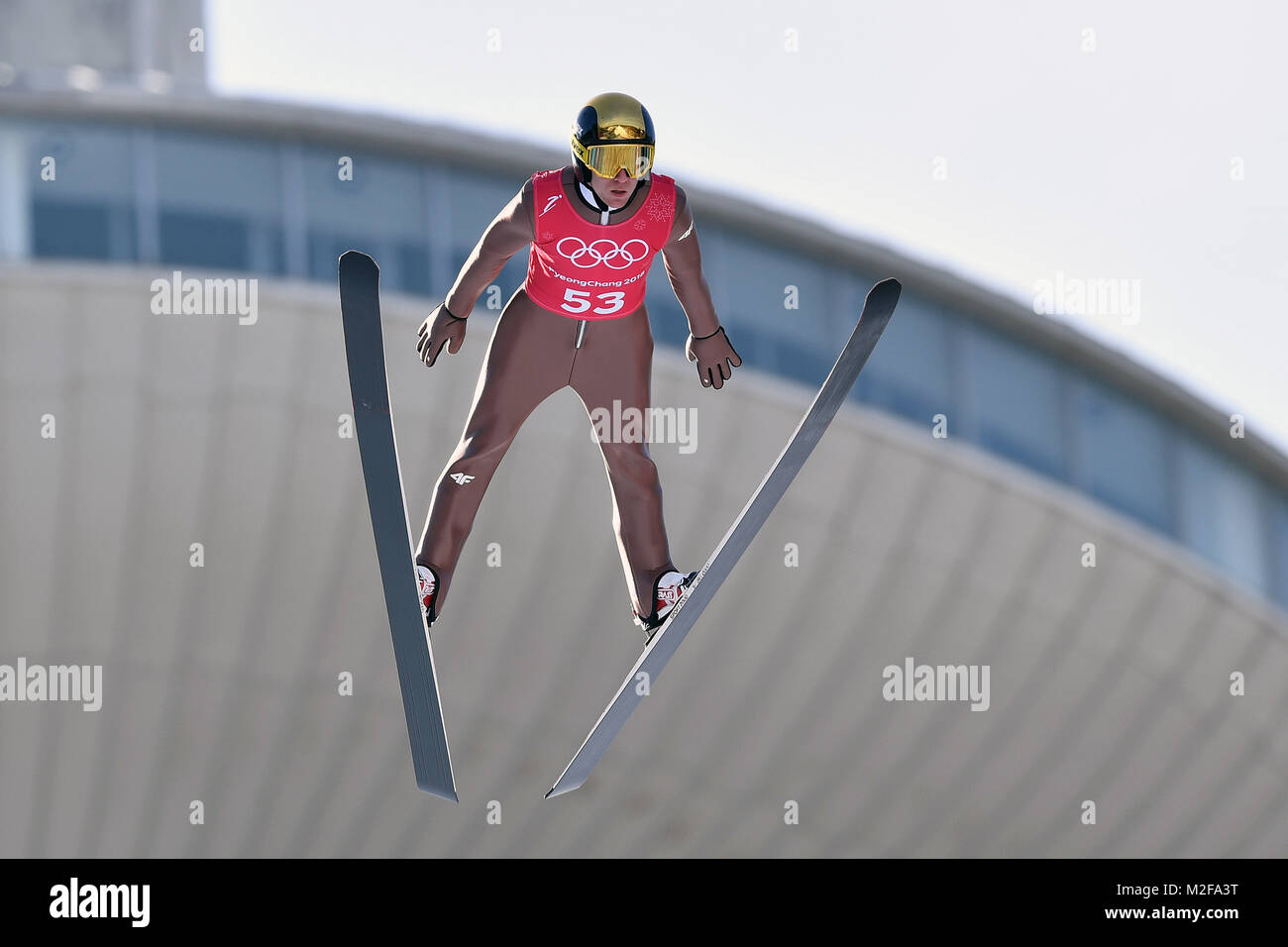 Piotr ZYLA (POL), Aktion, gewölbt, Skijjumping, Skispringen, Training am 08.02.2018, Olympische Winterspiele 2018, vom 09.02. - 25.02.2018 in PyeongChang/Suedkorea. | Verwendung weltweit Stockfoto