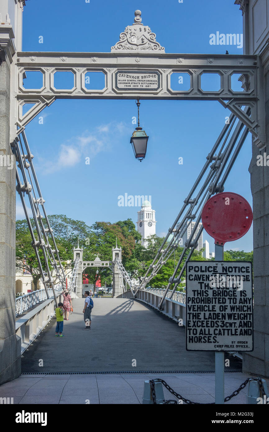 Singapur, Cavenagh Brücke Stockfoto