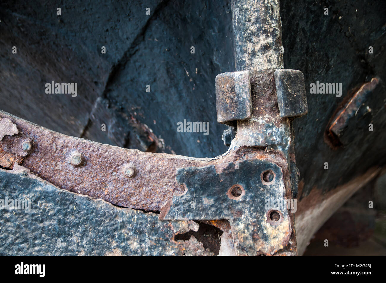 Detaillierte Sicht auf eine Alte verrostete Lenkgetriebe Stockfoto