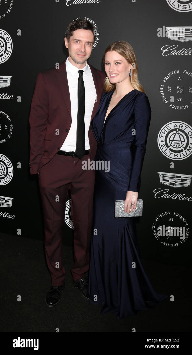 Die Kunst des Elysium präsentiert John Legend "Himmel" bei Barker Hangar in Santa Monica Mit: Topher Grace, Ashley Hinshaw Wo: Santa Monica, Kalifornien, USA, wenn: 07 Jan 2018 Credit: Nicky Nelson/WENN.com Stockfoto