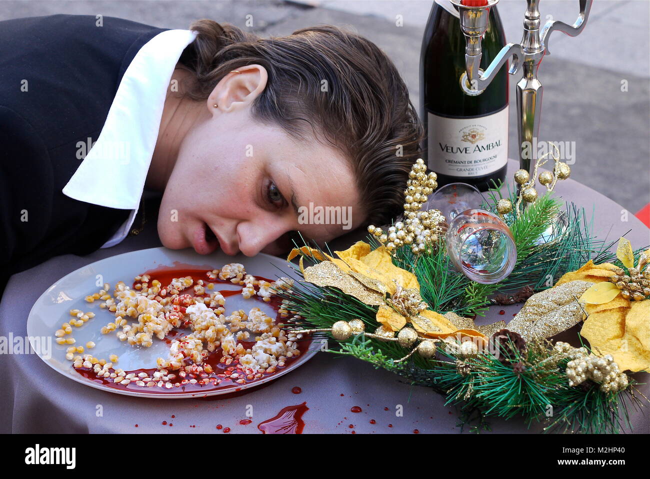 L 214 Vegane Aktivisten Protestieren Gegen Foie Gras Und Kraft Stopfen Von Gansen Lyon Frankreich Stockfotografie Alamy