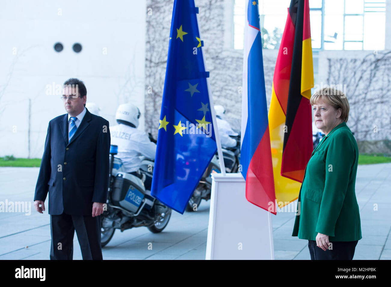 Bundeskanzlerin Angela Merkel empfängt im Bundeskanzleramt, der Präsident der Republik Slowenien Borut Pahor für einen bilateralen Konsultationen. Stockfoto