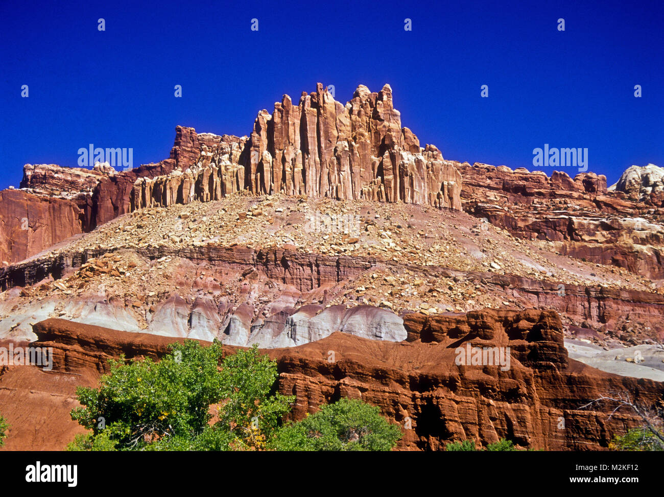 "Das Schloss" Rock Formation, Capitol Reef National Park, Utah. Stockfoto