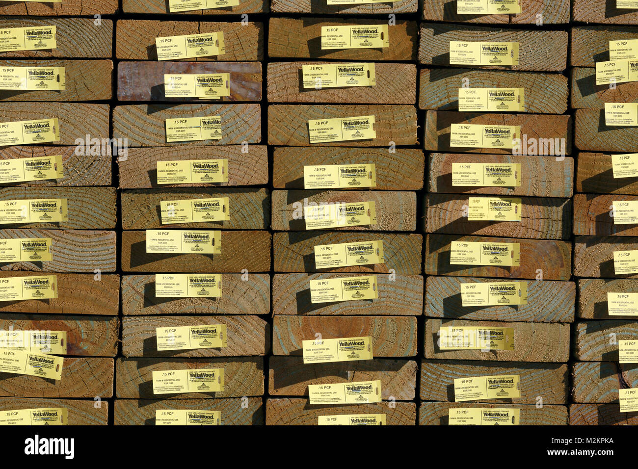 Gestapeltes schnittholz Bretter Holz Stockfoto