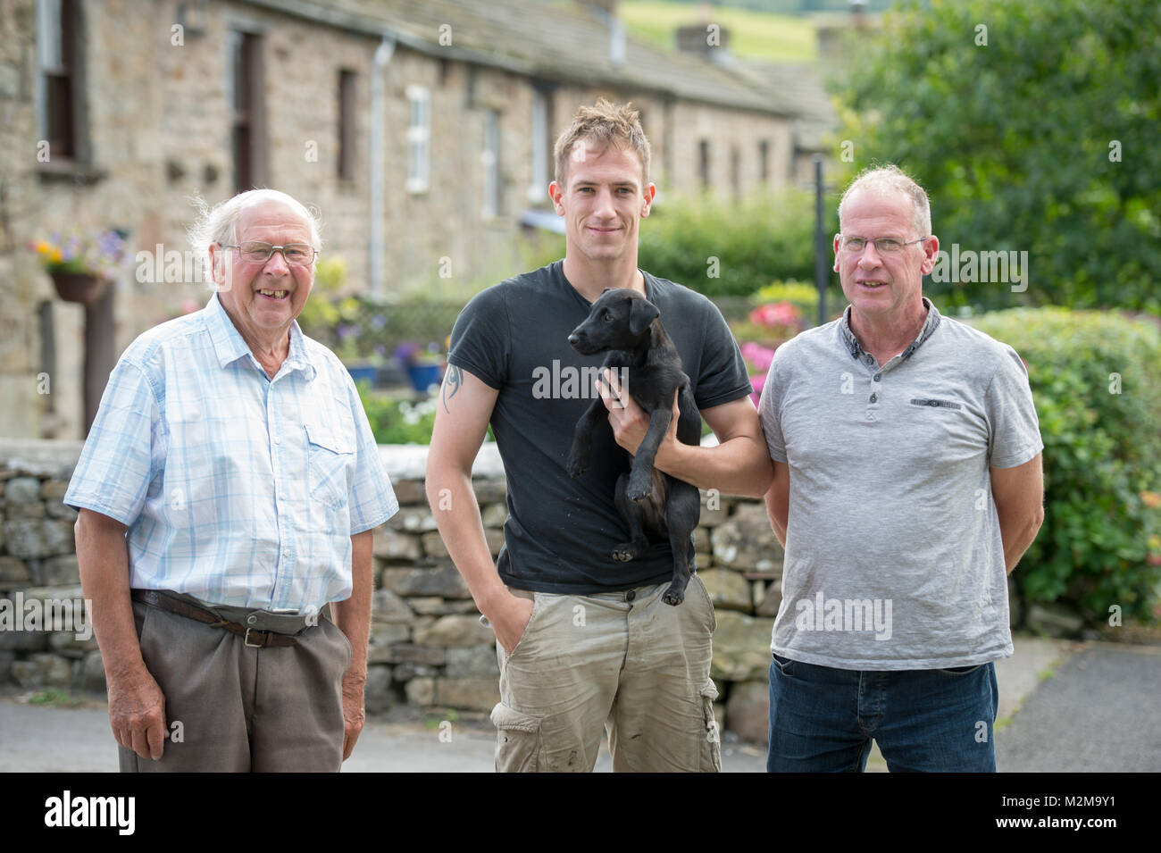 Gruppenfoto für mehrere Generationen Familie, Yorkshire Dales, Großbritannien Stockfoto
