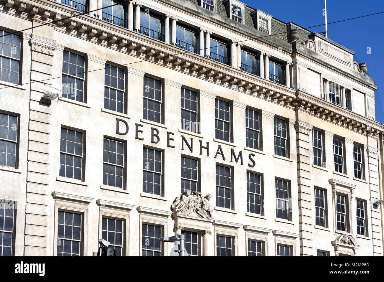 Debenhams Department Store lange Zeile in Nottingham, UK. Stockfoto