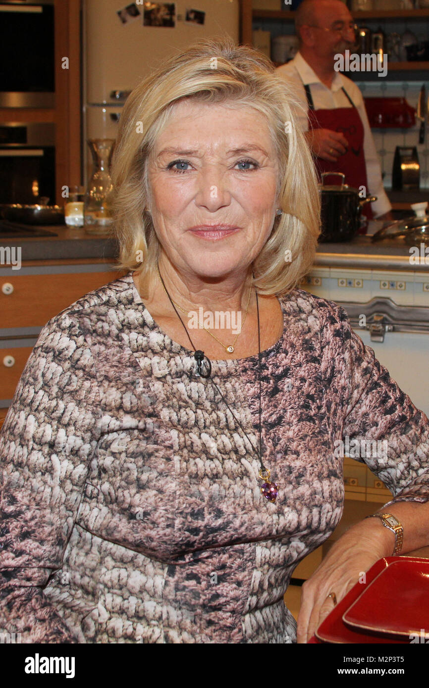 Jutta speidel where Fotos und Bildmaterial in hoher Auflösung Seite