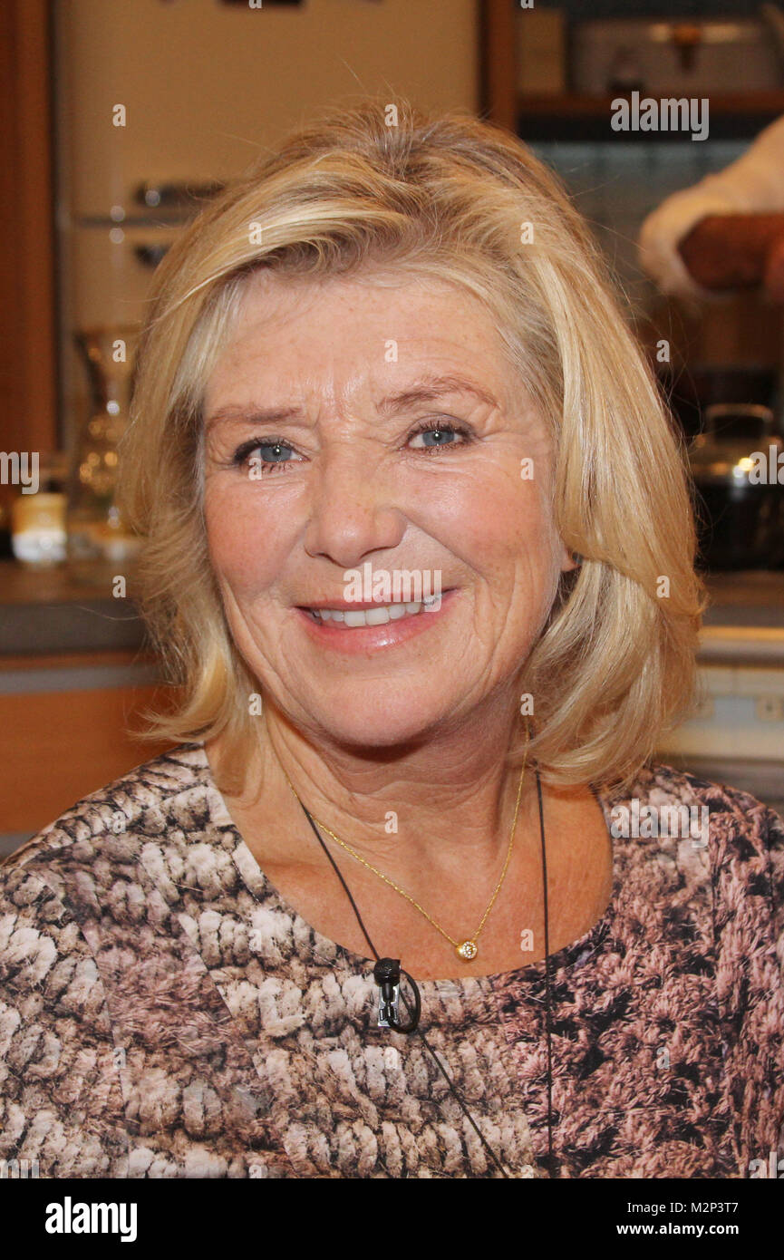 Jutta speidel where Fotos und Bildmaterial in hoher Auflösung Seite