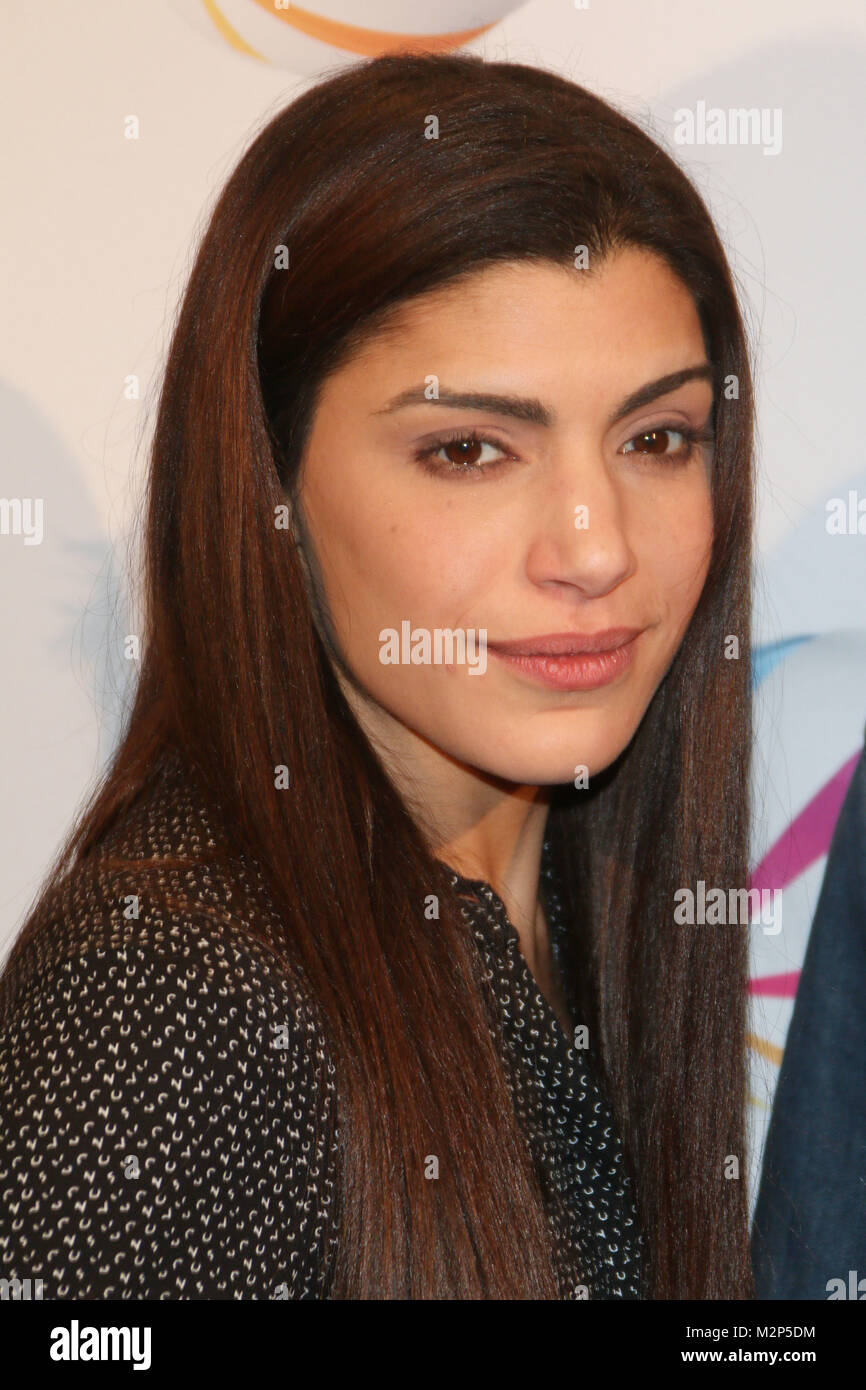 Shadi Hedayati Shadi Hedayati