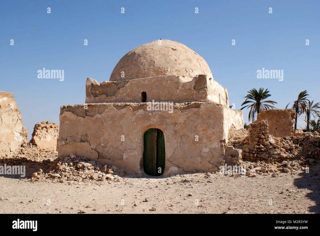 Kleine Moschee in der Nähe von Blidet, Tunesien Stockfoto