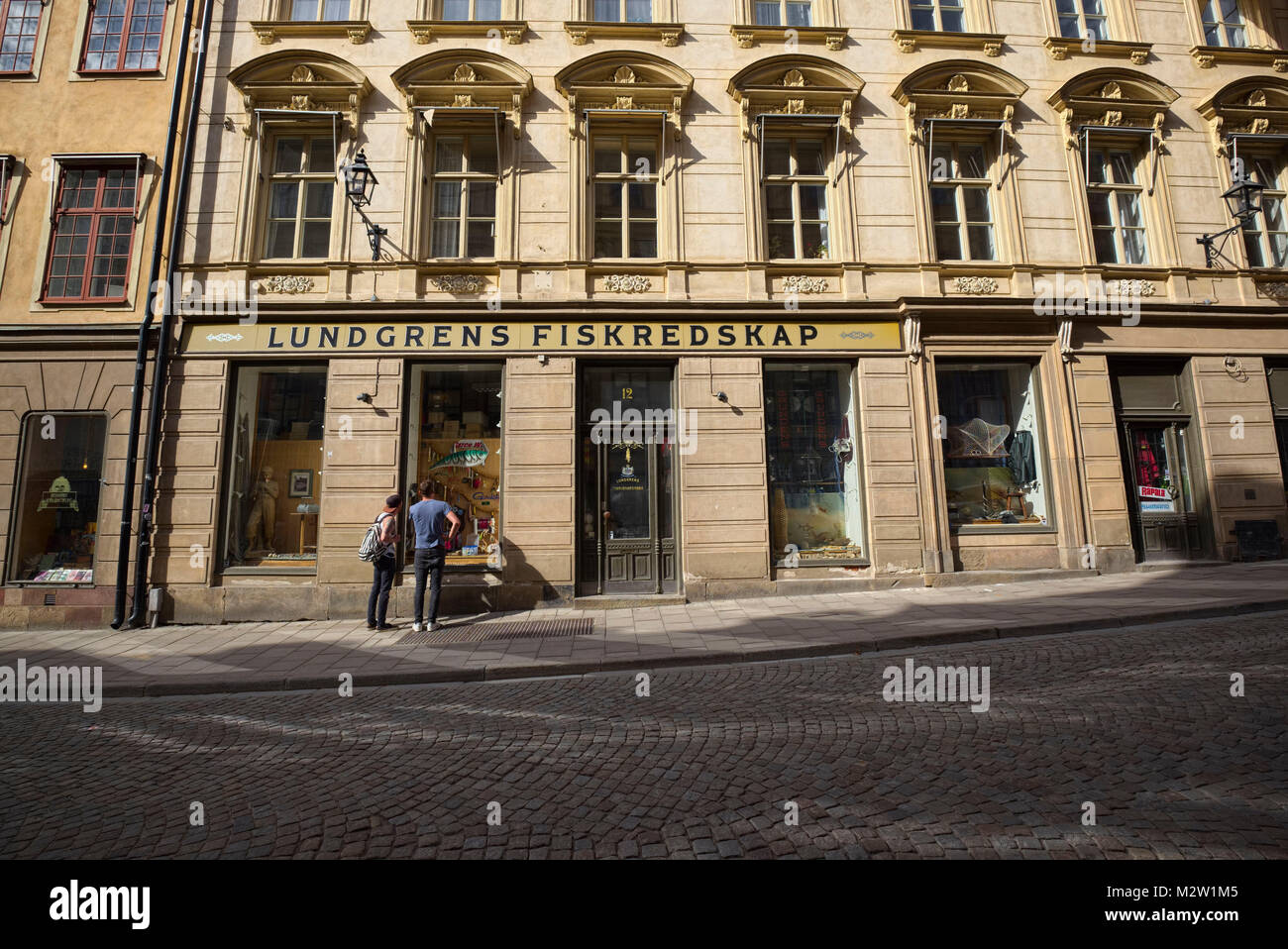 Schweden, Stockholm, Angeln in der historischen Gebäude in der Altstadt Stockfoto