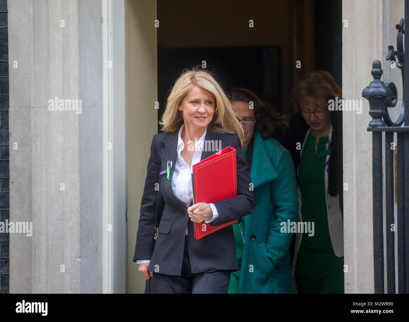 Esther McVey, Minister für Arbeit und Altersversorgung, in Downing Street für eine Kabinettssitzung Stockfoto