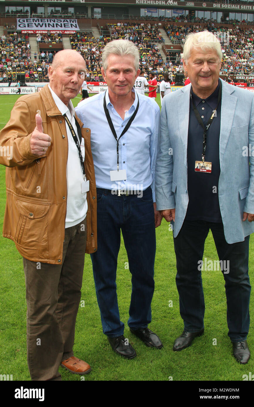 Jupp heynckes -Fotos und -Bildmaterial in hoher Auflösung – Alamy