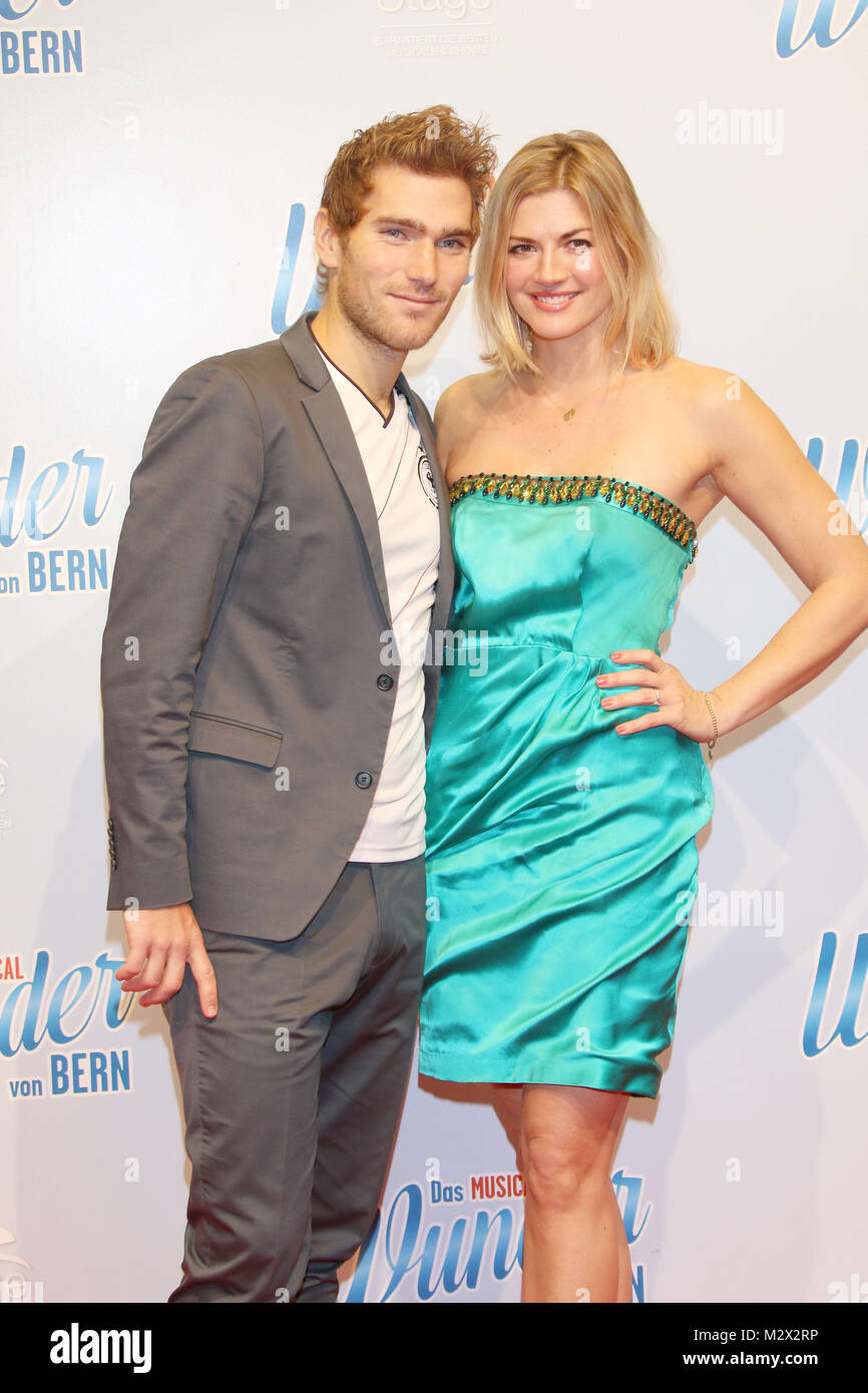 Nina Bott & Benjamin Baarz, Weltpremiere Das Wunder von Bern, Das Theater im Hafen, Hamburg, 23.11.2014 Stockfoto