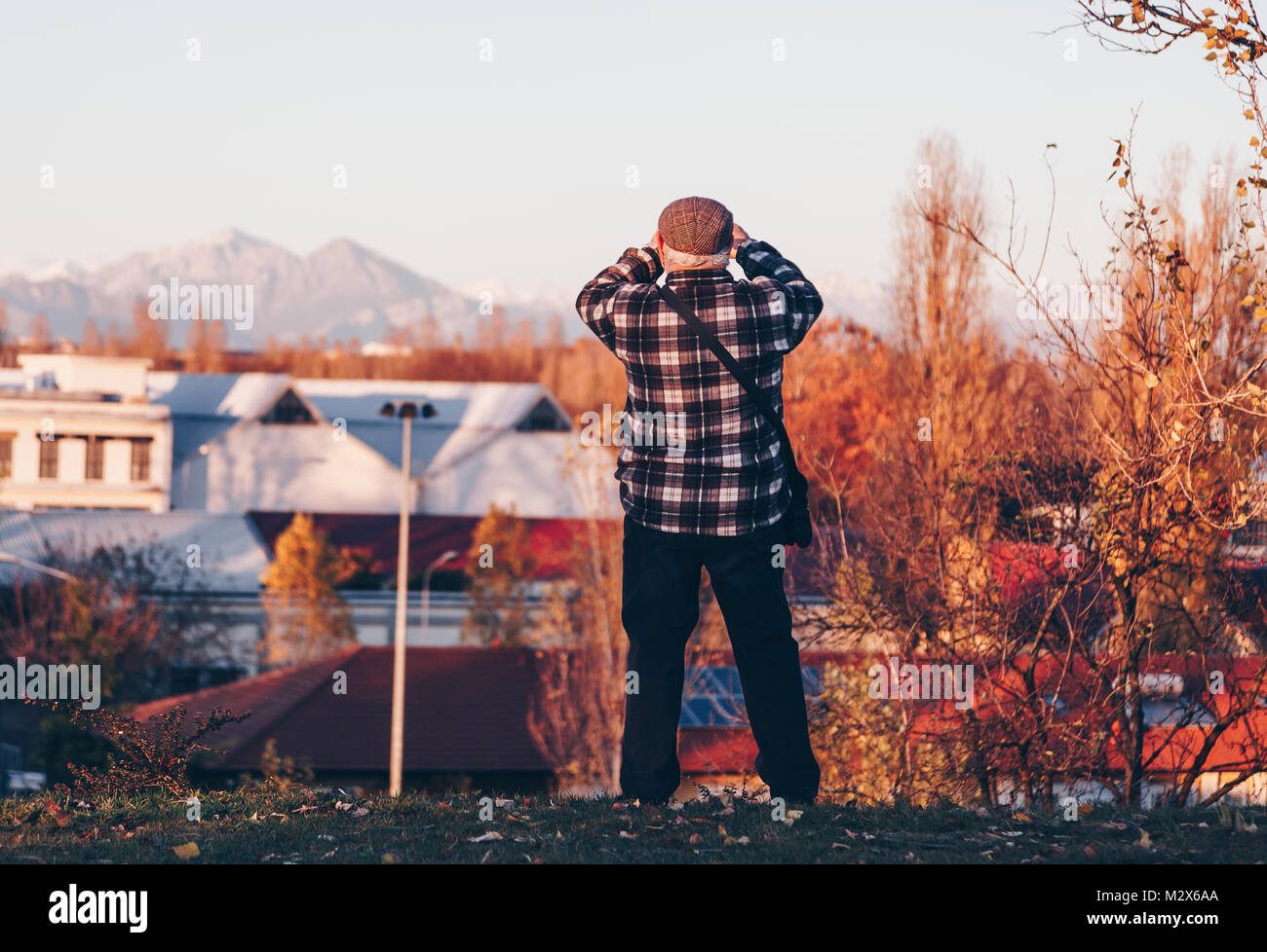 Ältere Menschen die Bilder Stockfoto
