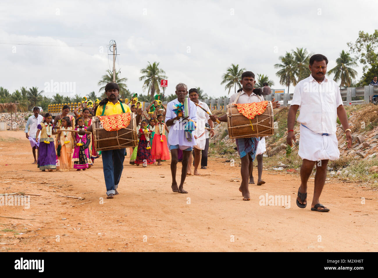 Indien, Karnataka, Hampi, Straße Feier Stockfoto