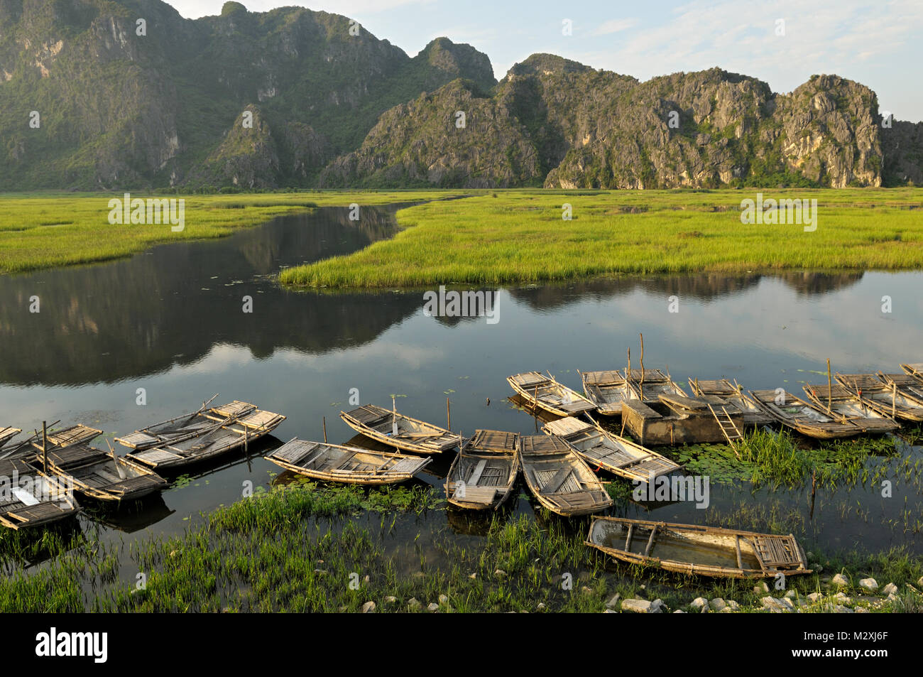 Ruderboote am Van Langen Naturschutzgebiet, Ninh Binh Provinz, North Vietnam Stockfoto