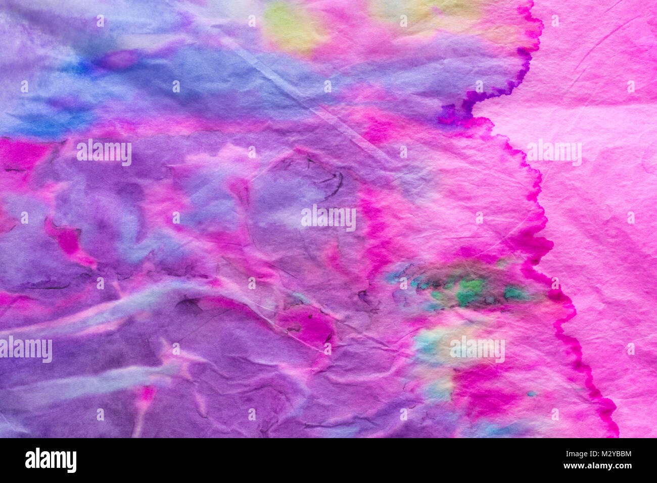 Mehrfarbig Farbe gefaltetes Seidenpapier bacground Textur Stockfoto