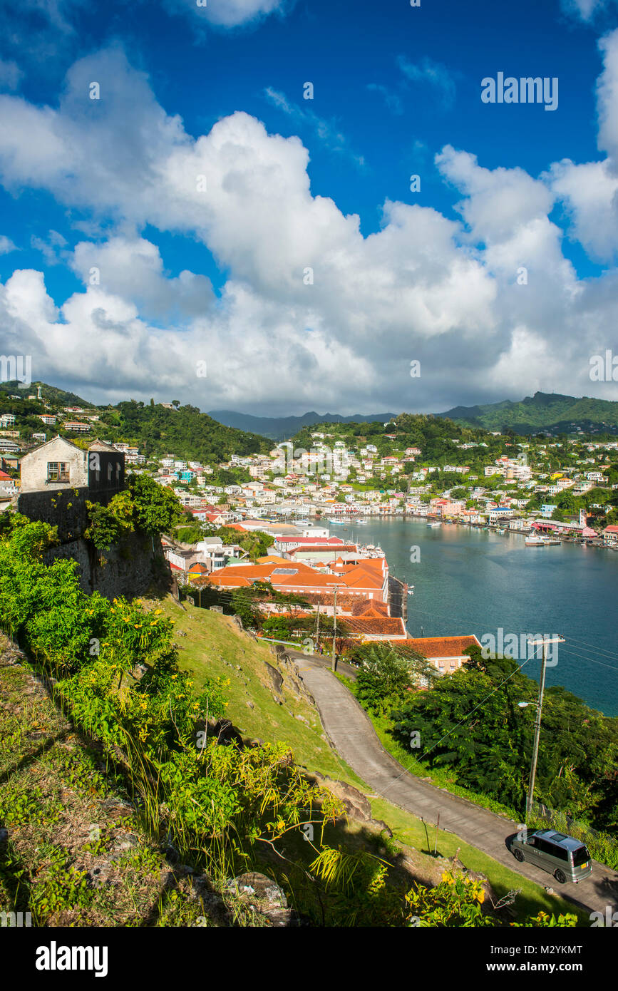 Blick auf die St. Georges, der Hauptstadt von Grenada, Karibik Stockfoto