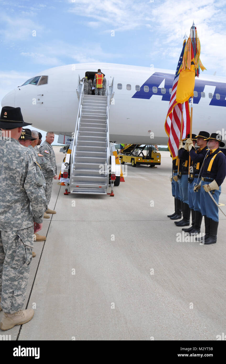 436Th TC (4) ESC durch 316. Stockfoto