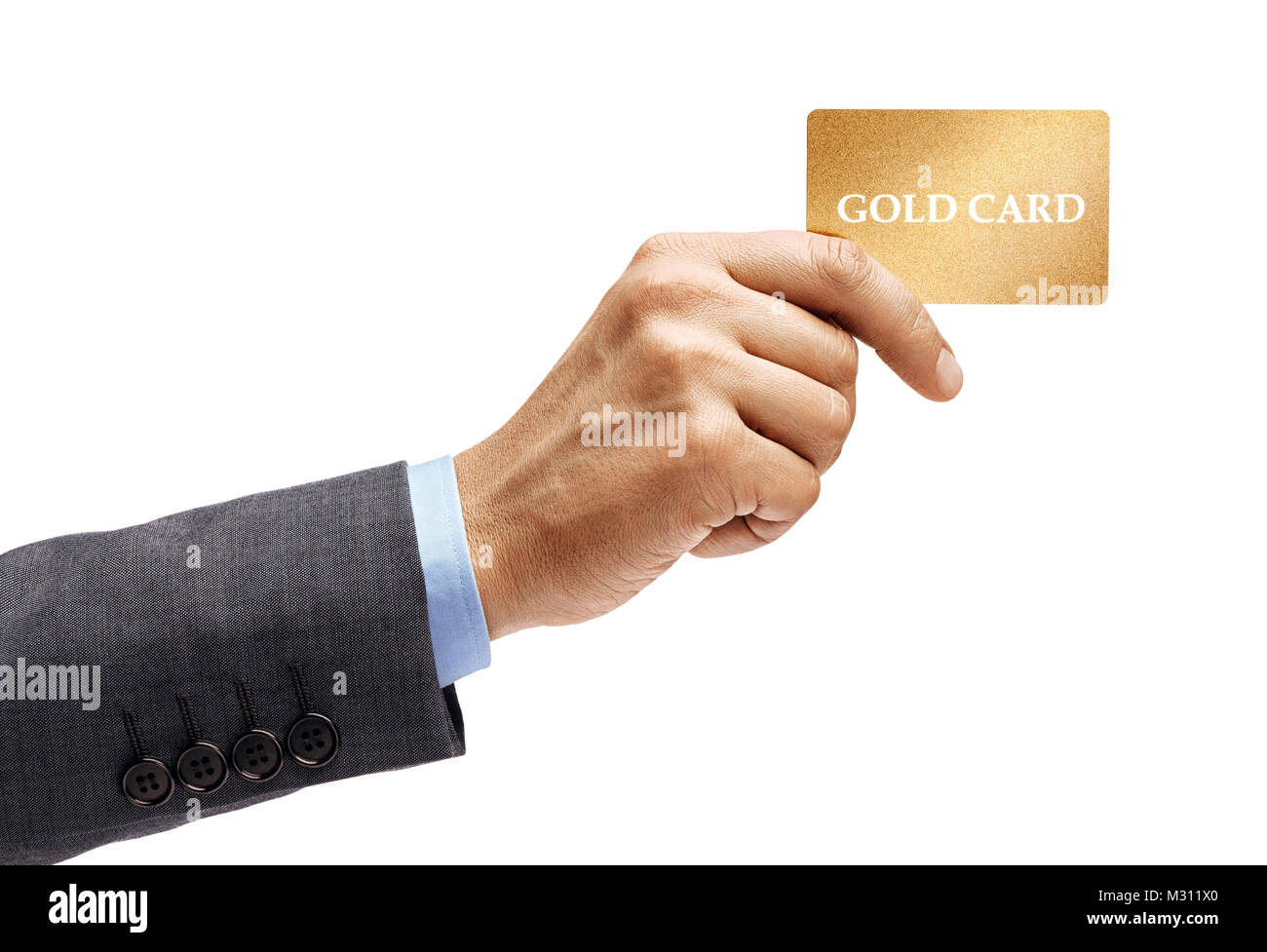 Des Menschen Hand in Anzug holding Gold Kreditkarte auf weißem Hintergrund. Hochauflösende Produkt. Close Up. Stockfoto