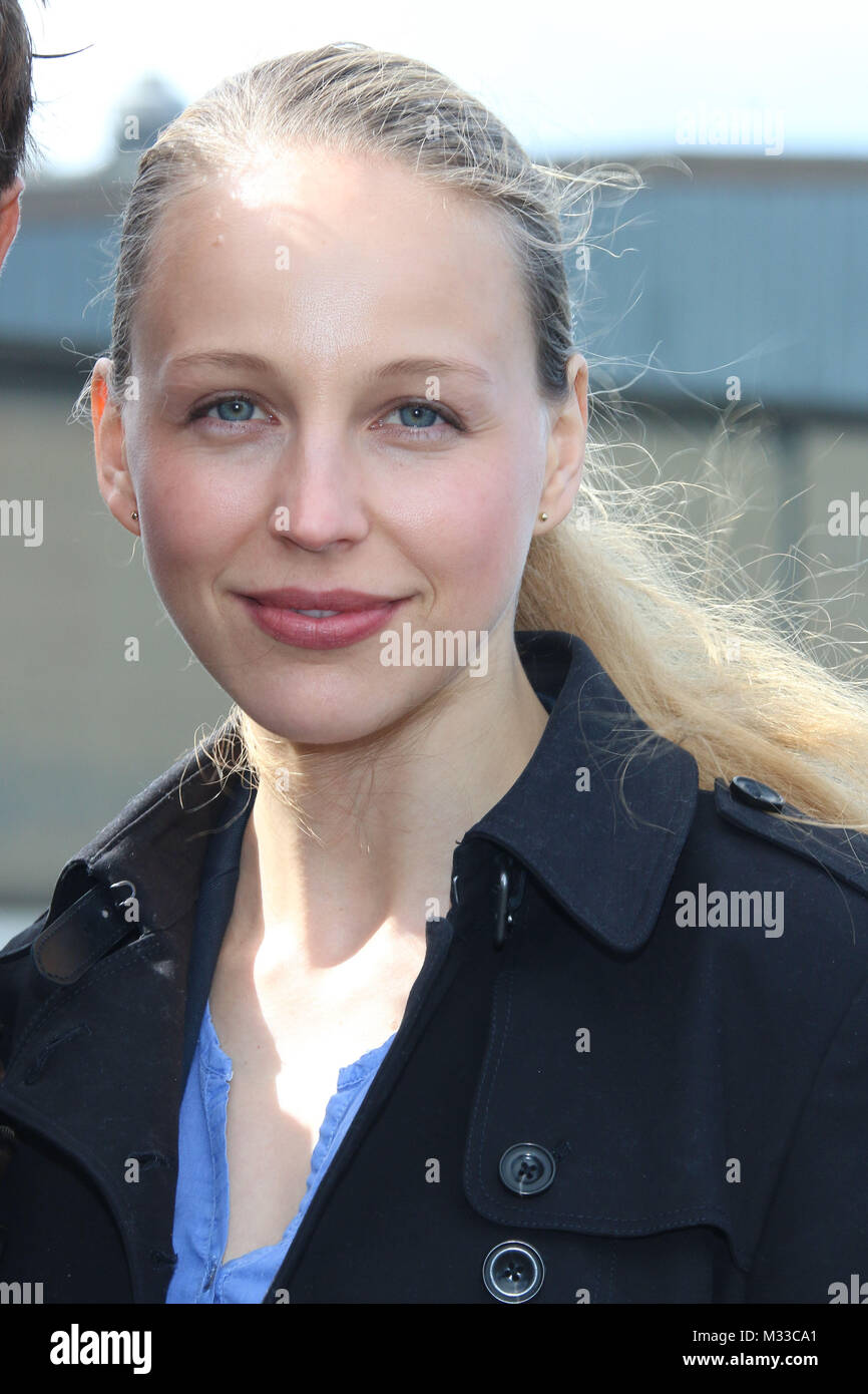 Petra SchmidtSchaller, Pressetermin am Set von 