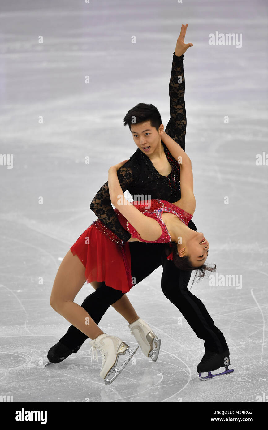 Kyueun KIM/Alex Kang Chan KAM (KOR), Aktion; Eiskunstlauf Team Event, Paarlaufen kurzes Programm, Paarlauf, Eiskunstlaufen. Gangneung Ice Arena, 09.02.2018. Olympische Winterspiele 2018, vom 09.02. - 25.02.2018 in PyeongChang/Suedkorea. | Verwendung weltweit Stockfoto