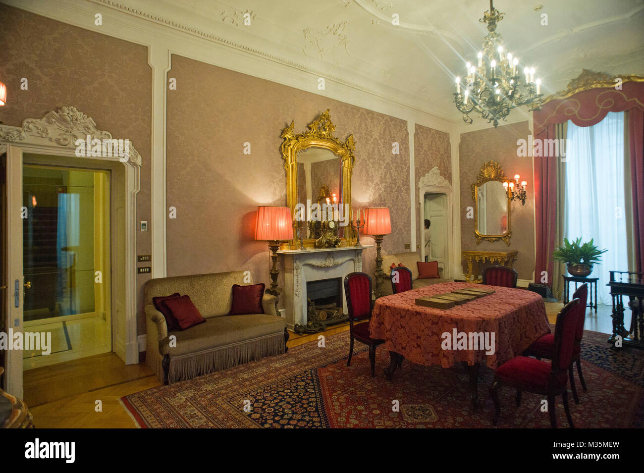 Italien Mailand Lombardei Grand Hotel Milano Wohnung Wo Giuseppe Verdi Und Seine Frau Giuseppina Strepponi Lebte Im Innenbereich Stockfotografie Alamy