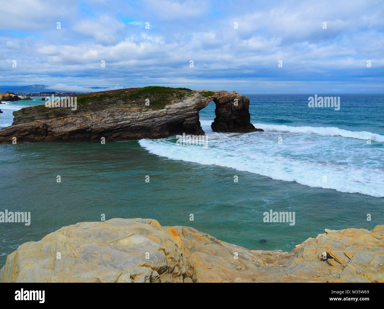 Landschaft der Strand der Kathedralen (As Catedrais) in A Coruña, Galicien - Spanien Stockfoto