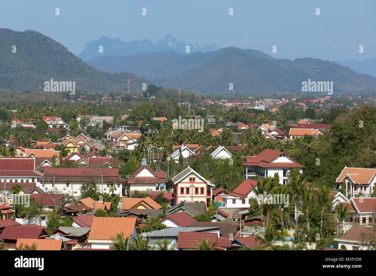 Ansicht von oben in Luang Prabang, Laos Stockfoto