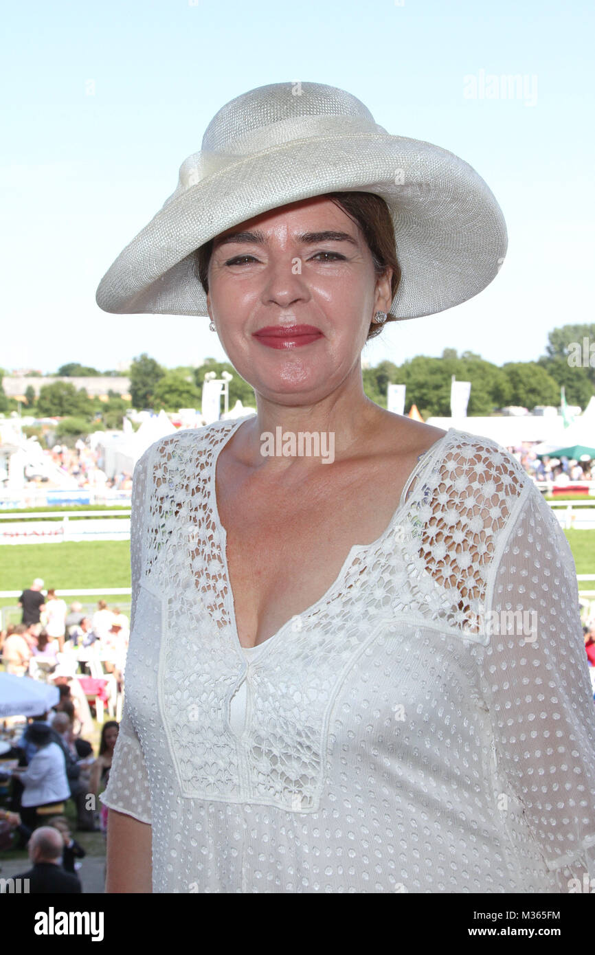 Susanne Daubner, Sparda 144. Deutsches Derby auf der Galopprennbahn